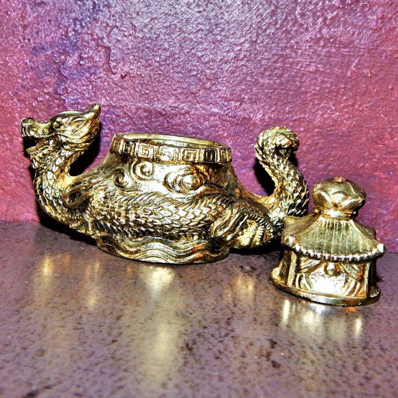 Vintage Other - Vintage Double Dragon Metal Incense Holder